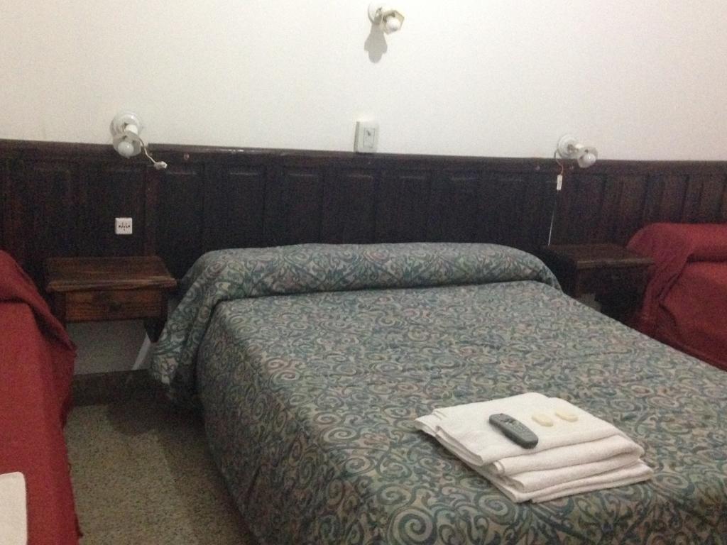 Hotel Gure Echea Вилья-Карлос-Пас Экстерьер фото