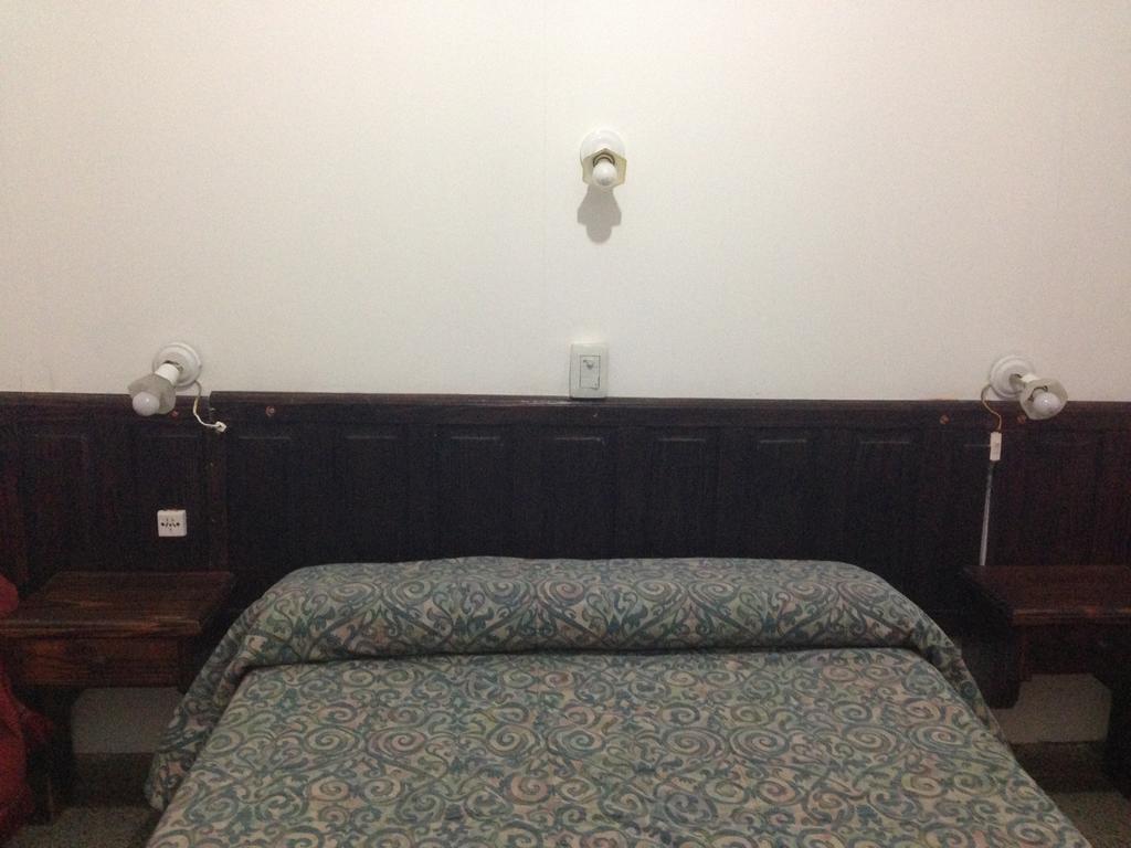 Hotel Gure Echea Вилья-Карлос-Пас Экстерьер фото